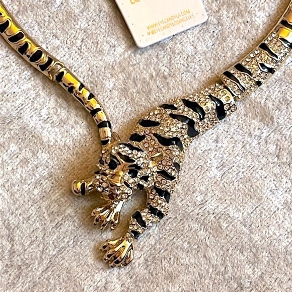 Brand New Eye Candy Gold Tone Crystal Leopard Collar Statement Necklace Jungle - Picture 4 of 15